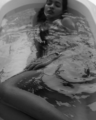 Lepidos 2025 SUMMER LOOK UNDER THE SUN LOOK 03