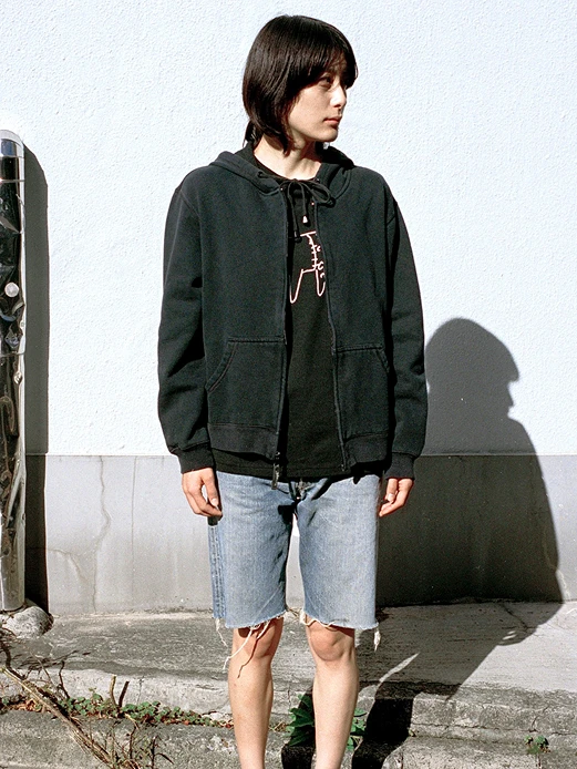 LOOK 06