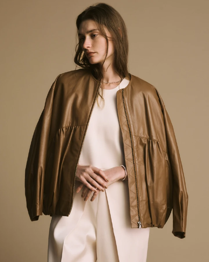 conte 2024 AUTUMN/WINTER LOOK_1 辺見えみり|コンテ conte 2024 AUTUMN/WINTER LOOK_1 辺見えみり|コンテ