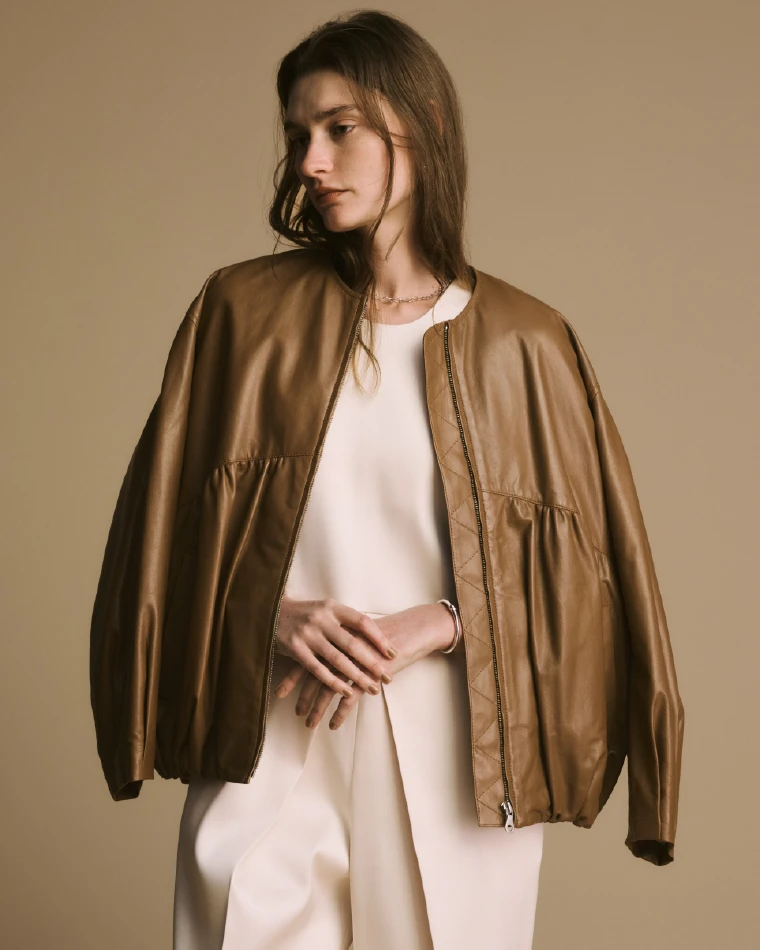 conte 2024 AUTUMN/WINTER LOOK_1 辺見えみり|コンテ conte 2024 AUTUMN/WINTER LOOK_1 辺見えみり|コンテ