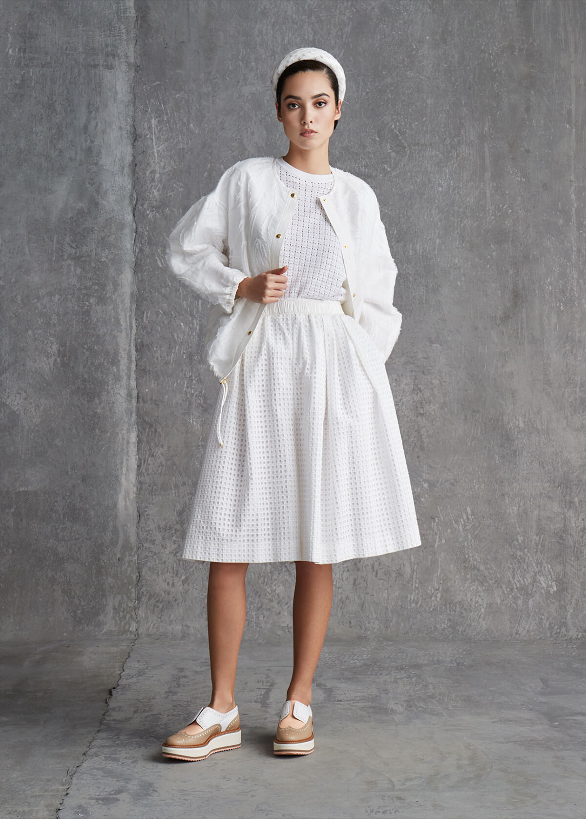 LOOK 13