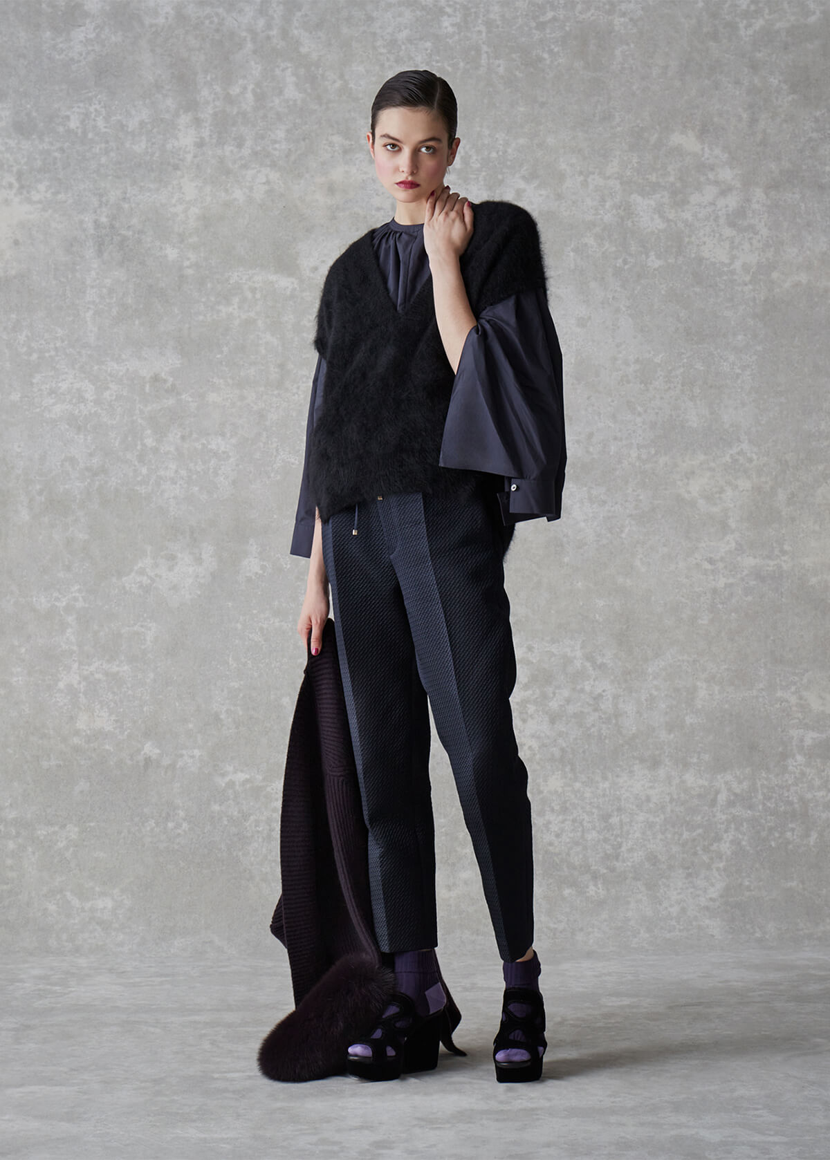 LOOK 5