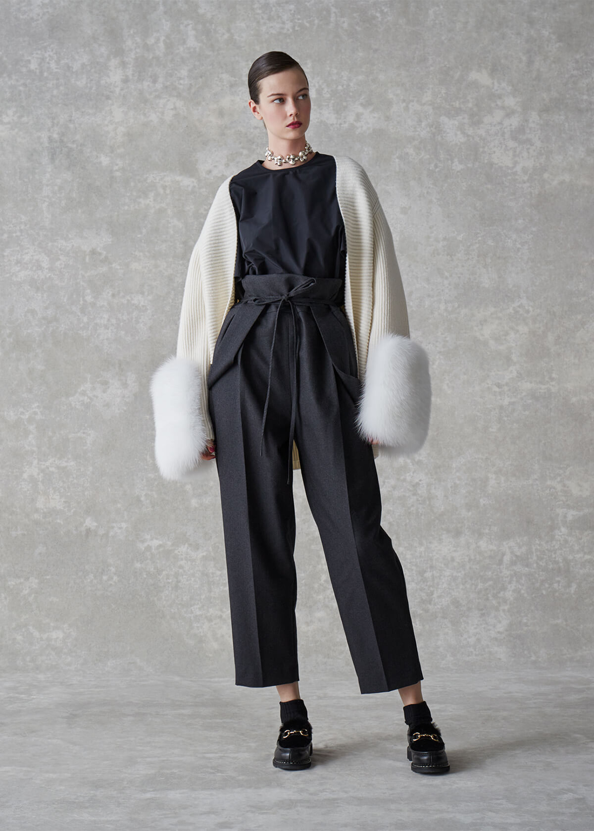 LOOK 13