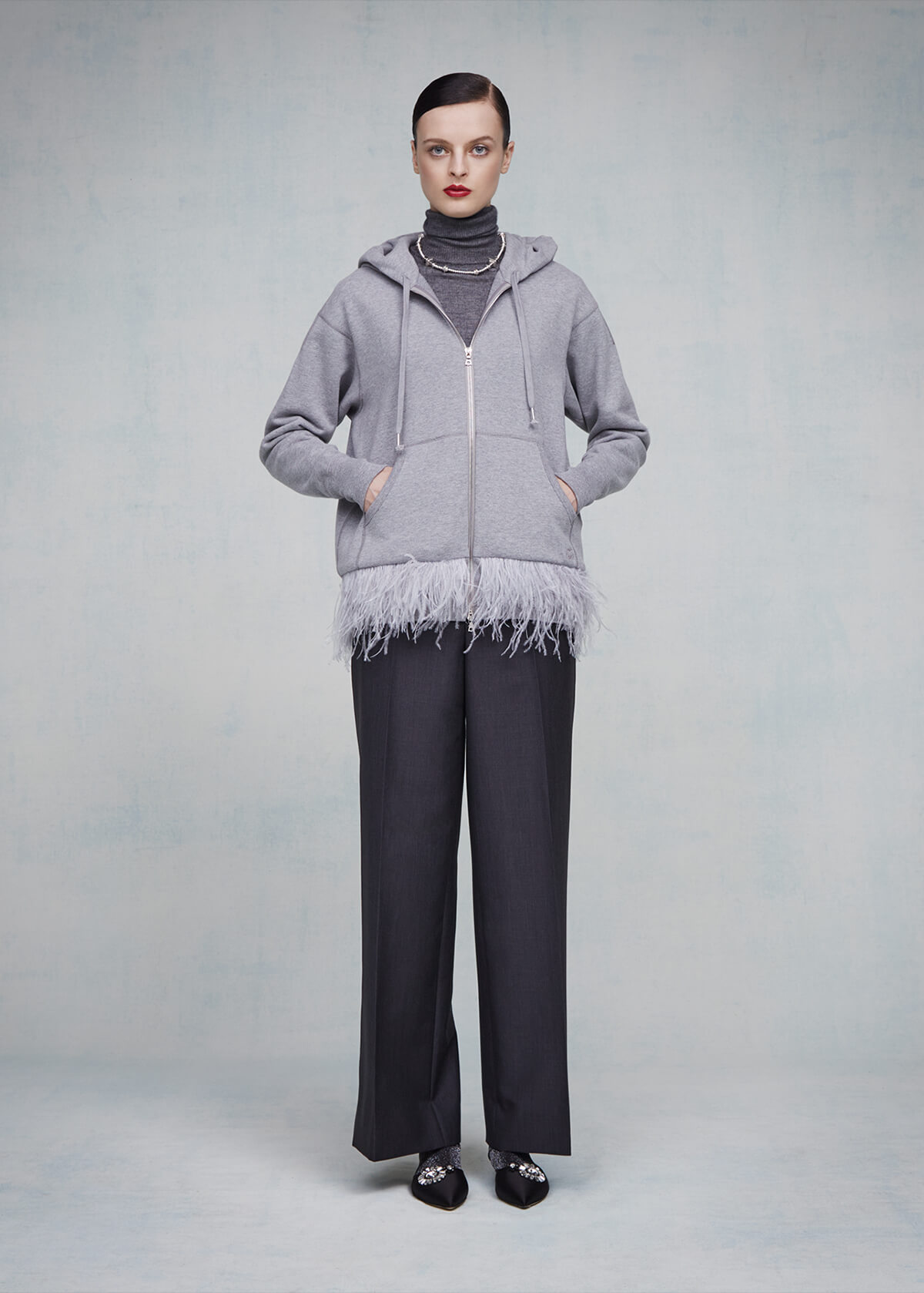 LOOK 12