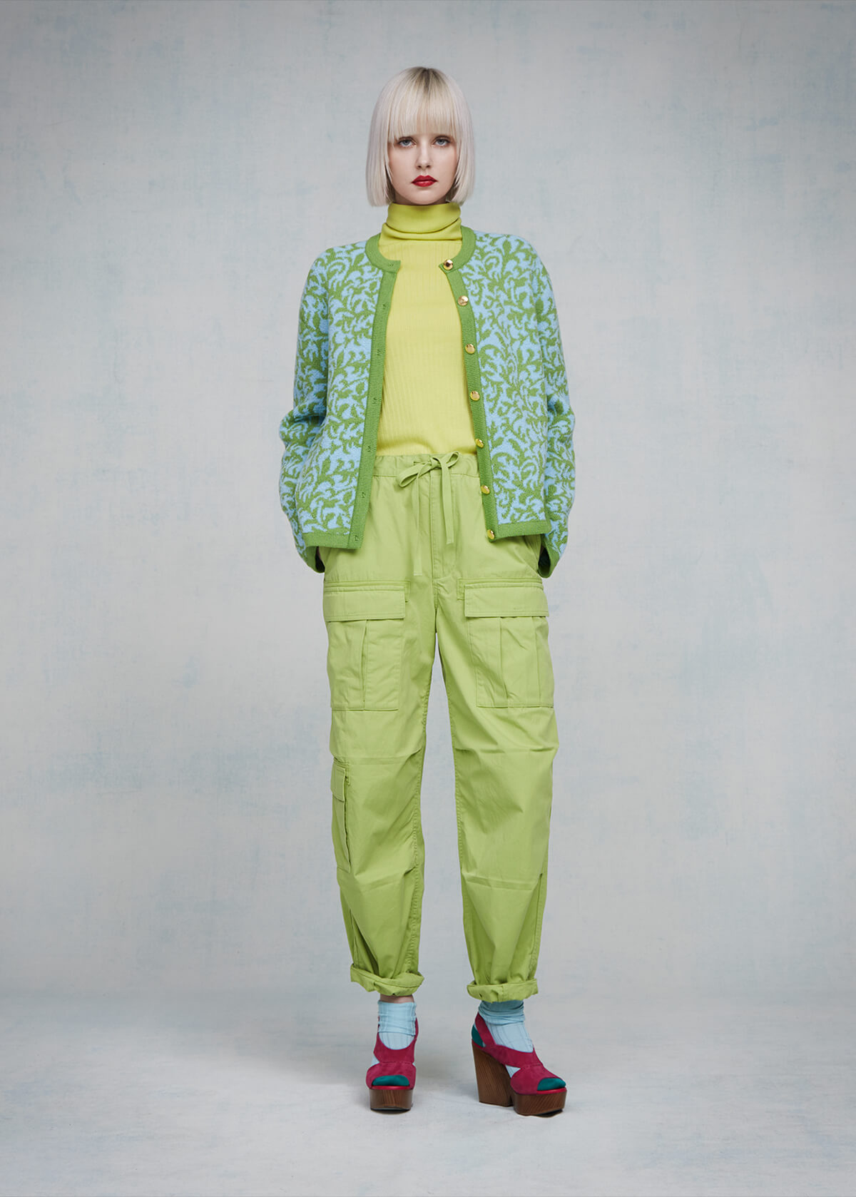 LOOK 17