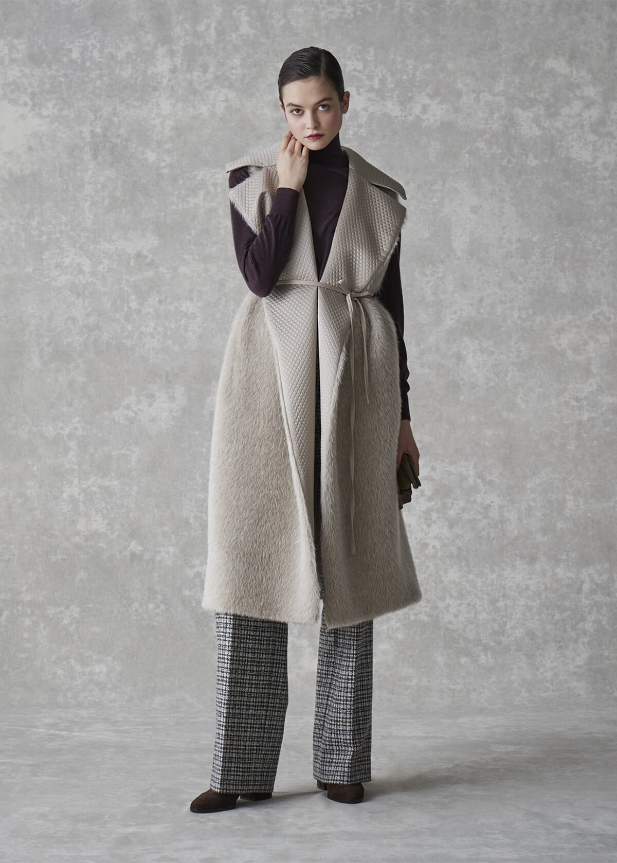 LOOK 1