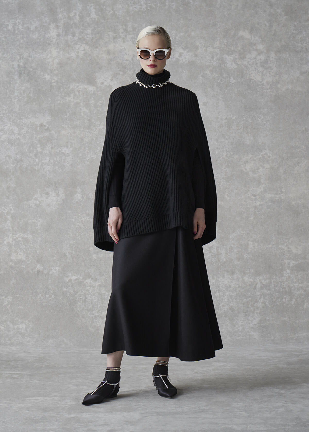 LOOK 12
