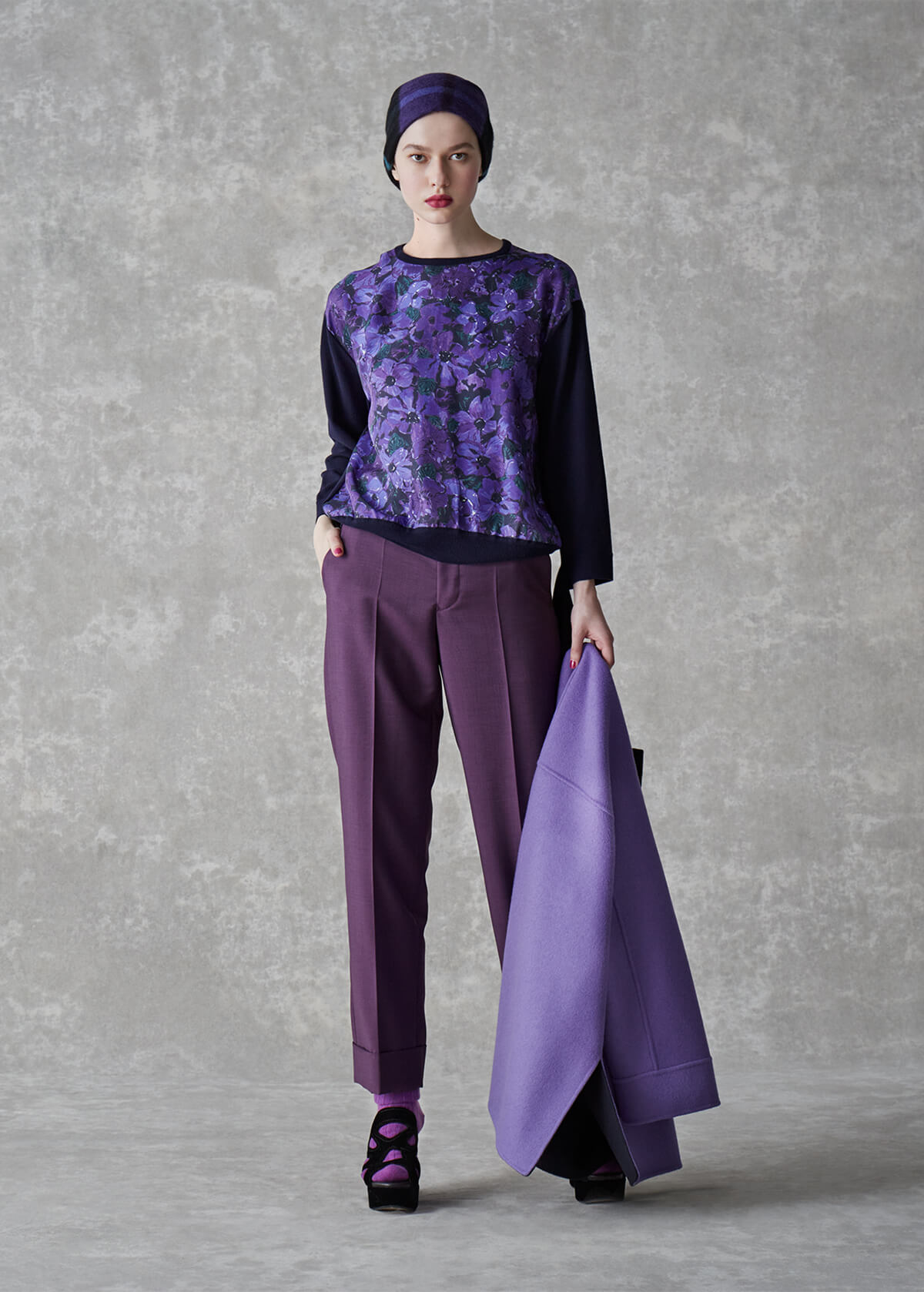LOOK 5