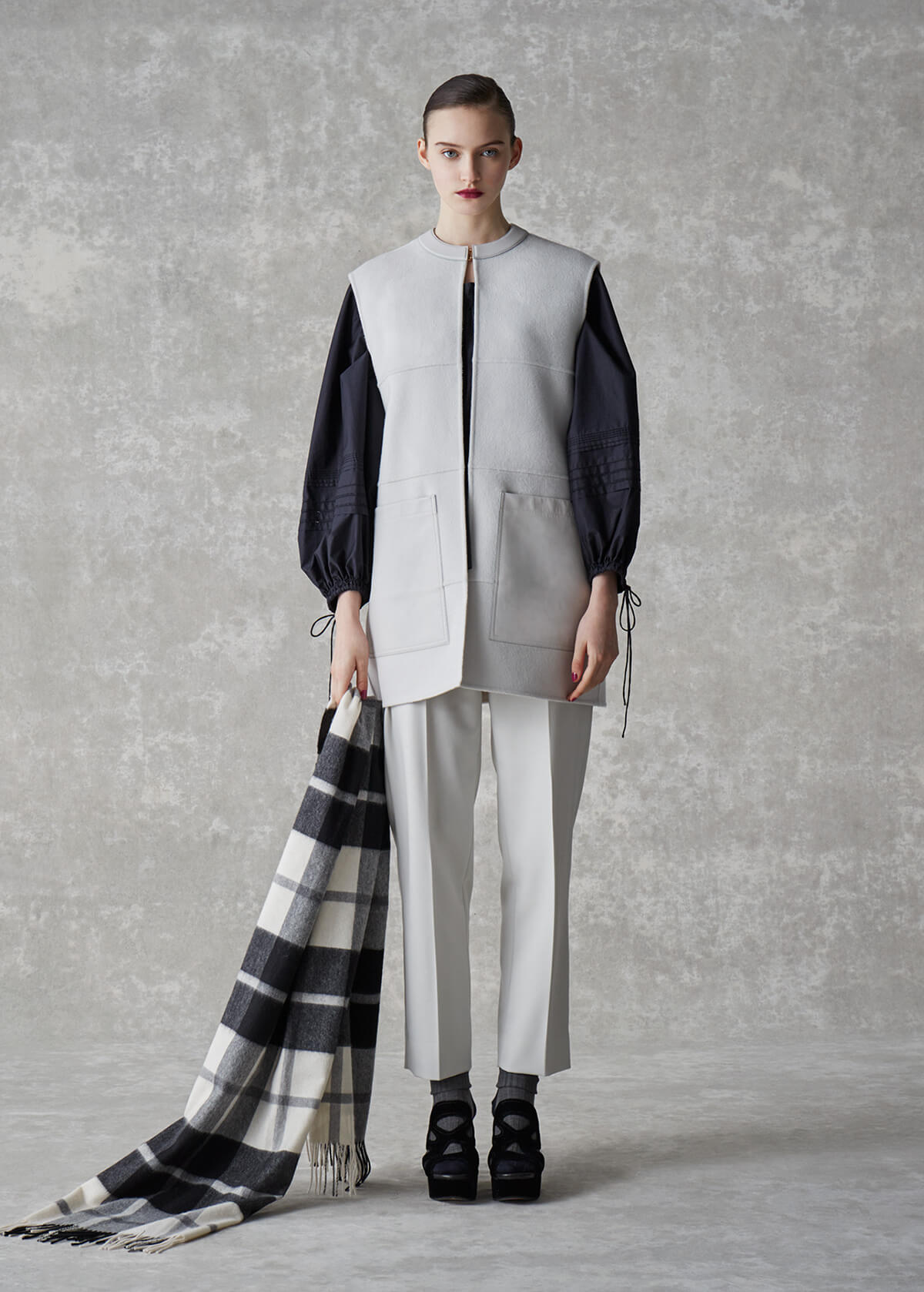 LOOK 10