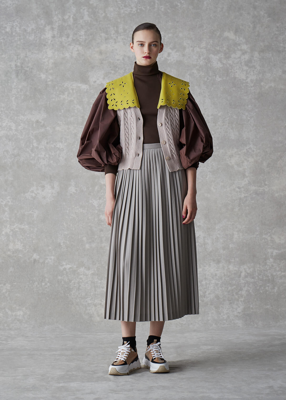 LOOK 13