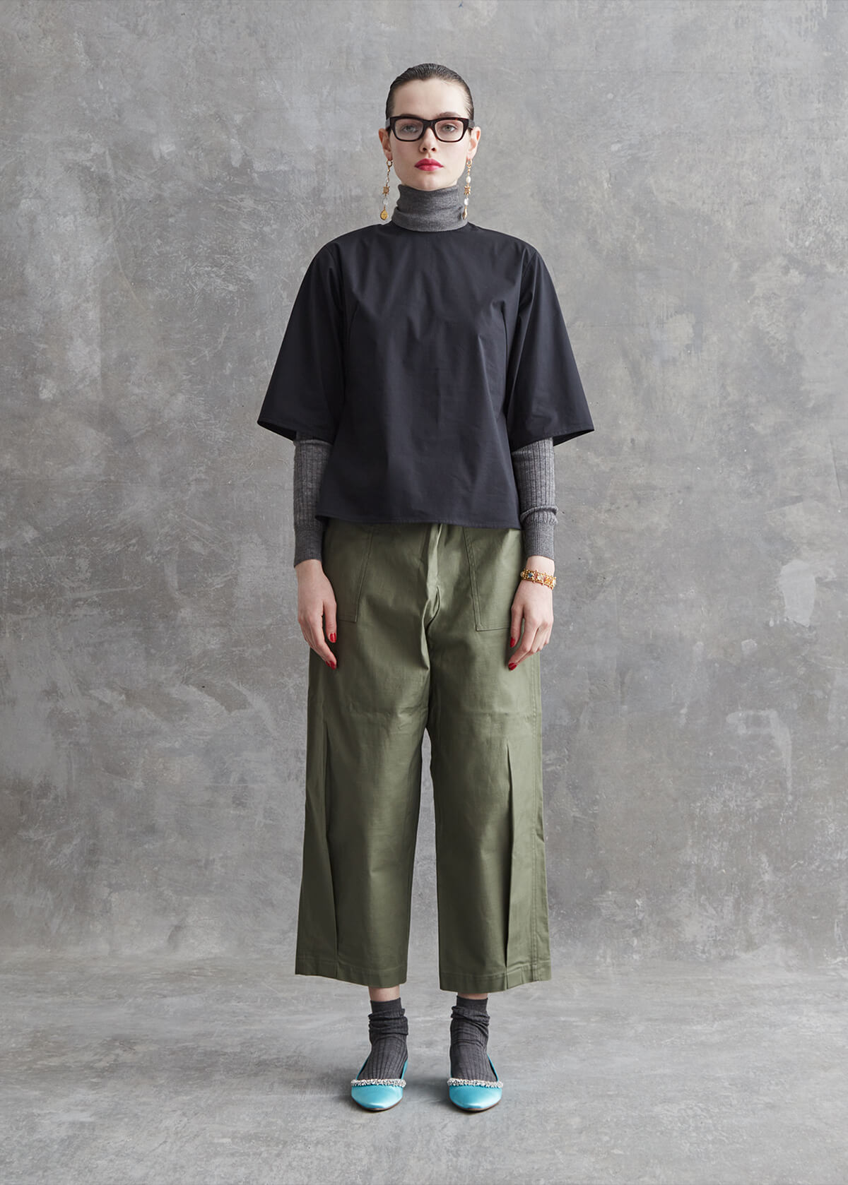 LOOK 8