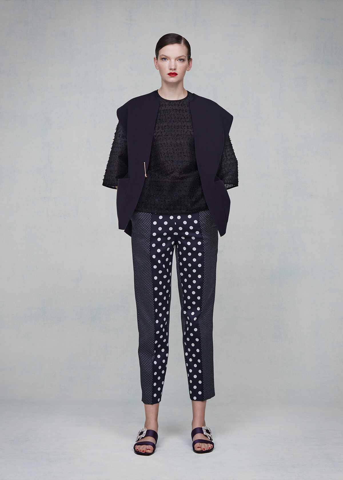 LOOK 11
