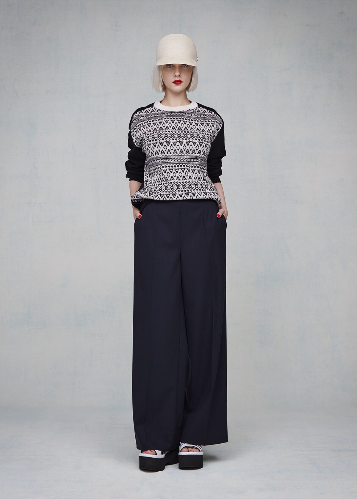 LOOK 12