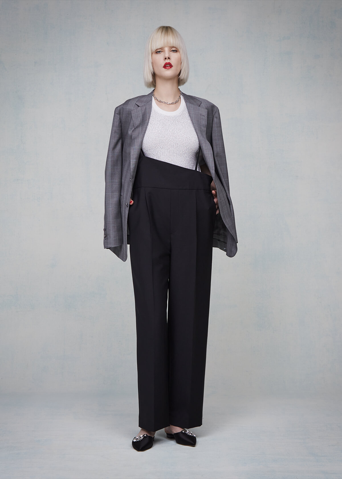 LOOK 23