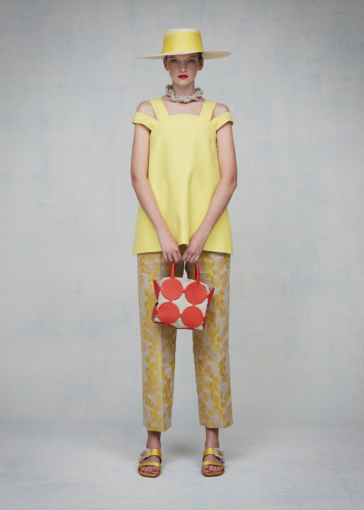 LOOK 33