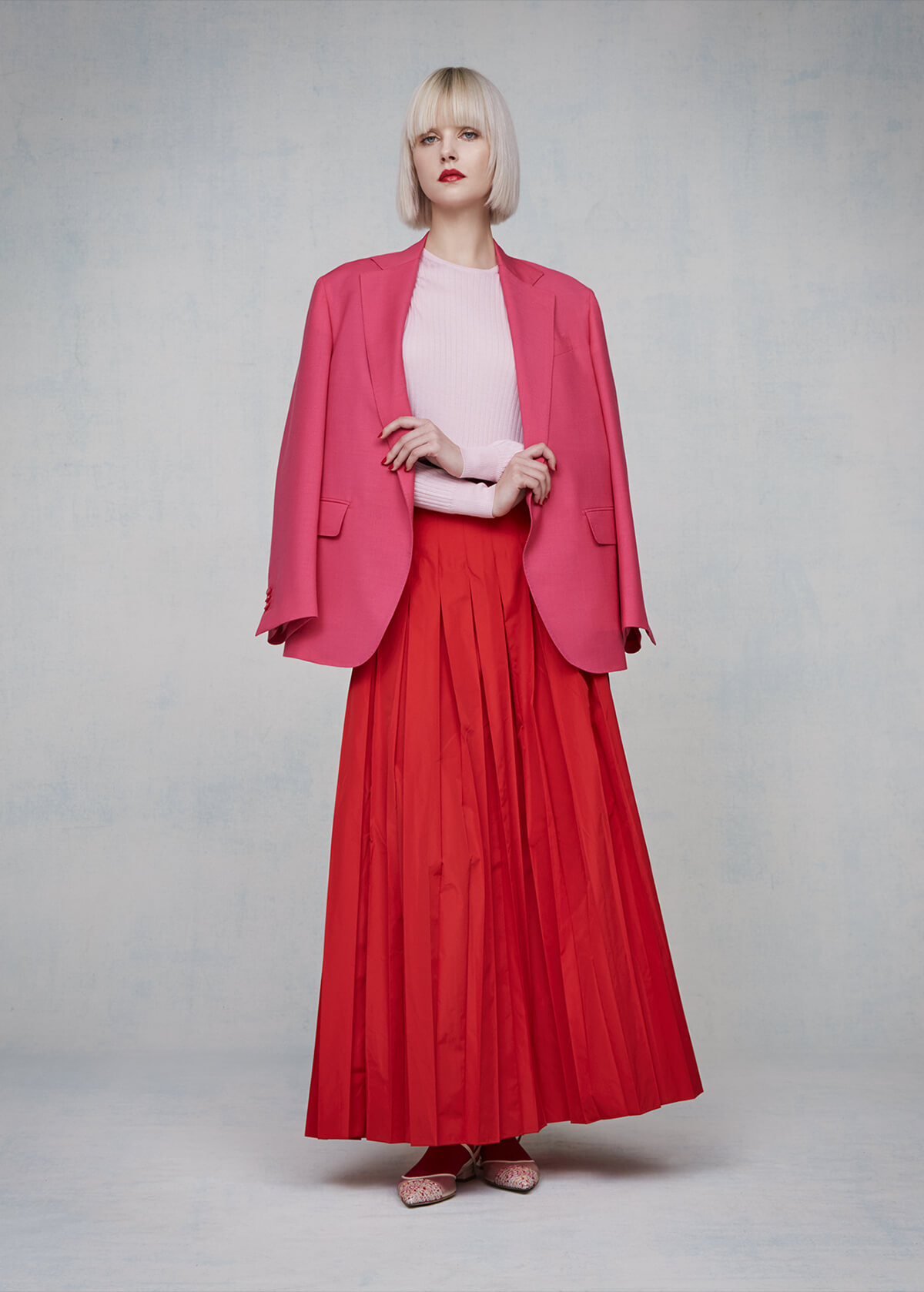 LOOK 44