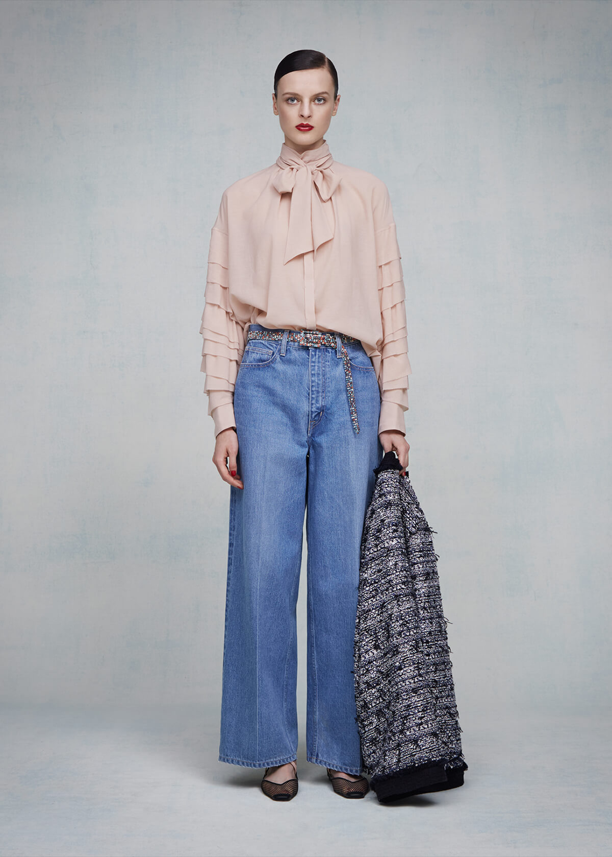 LOOK 7