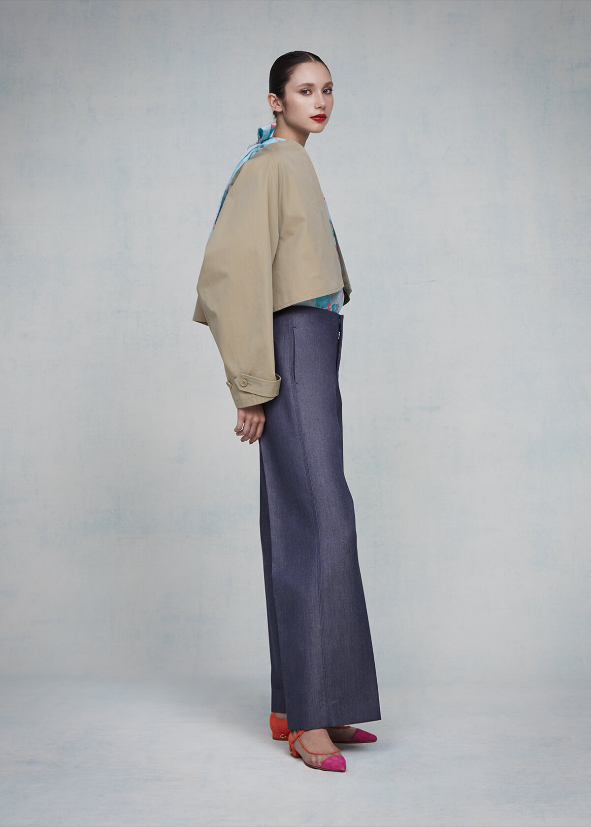 LOOK 10