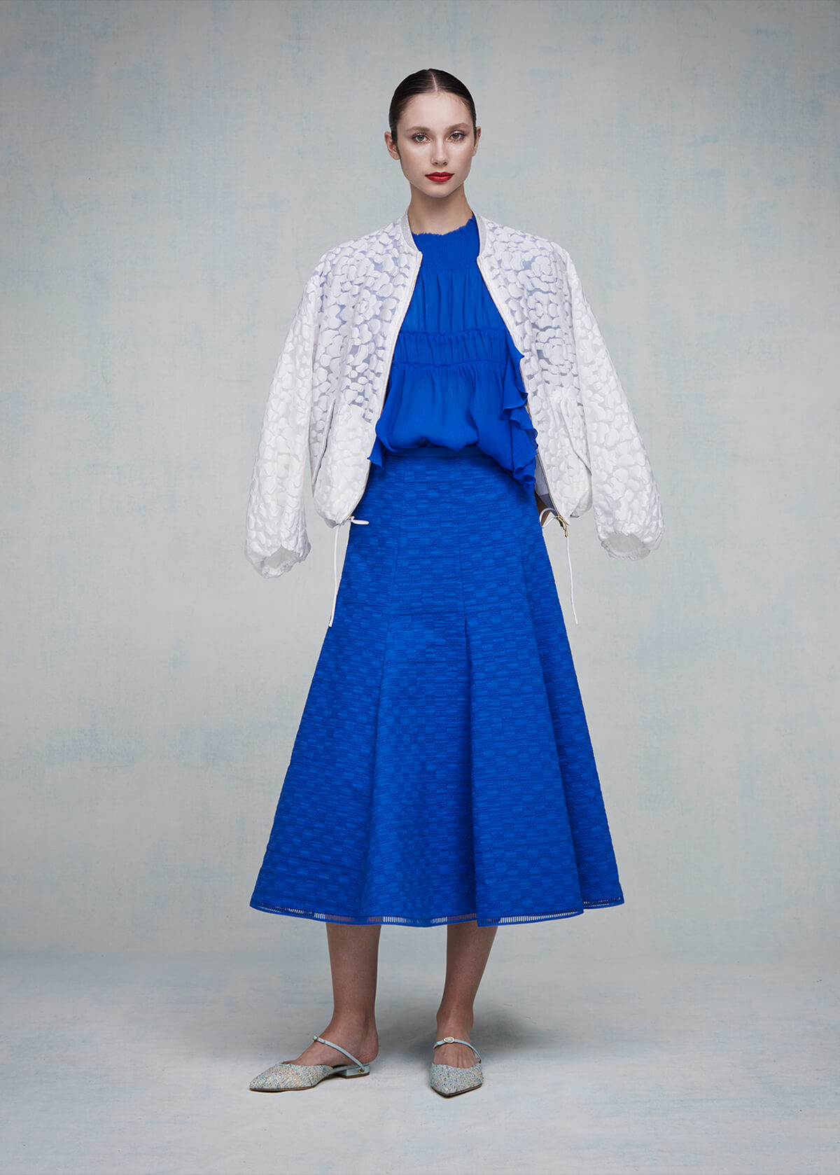 LOOK 12