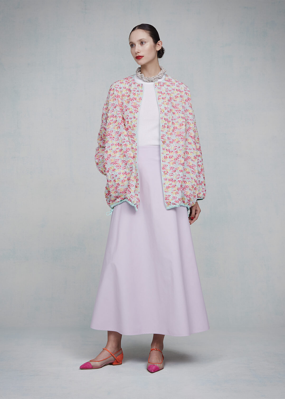 LOOK 23
