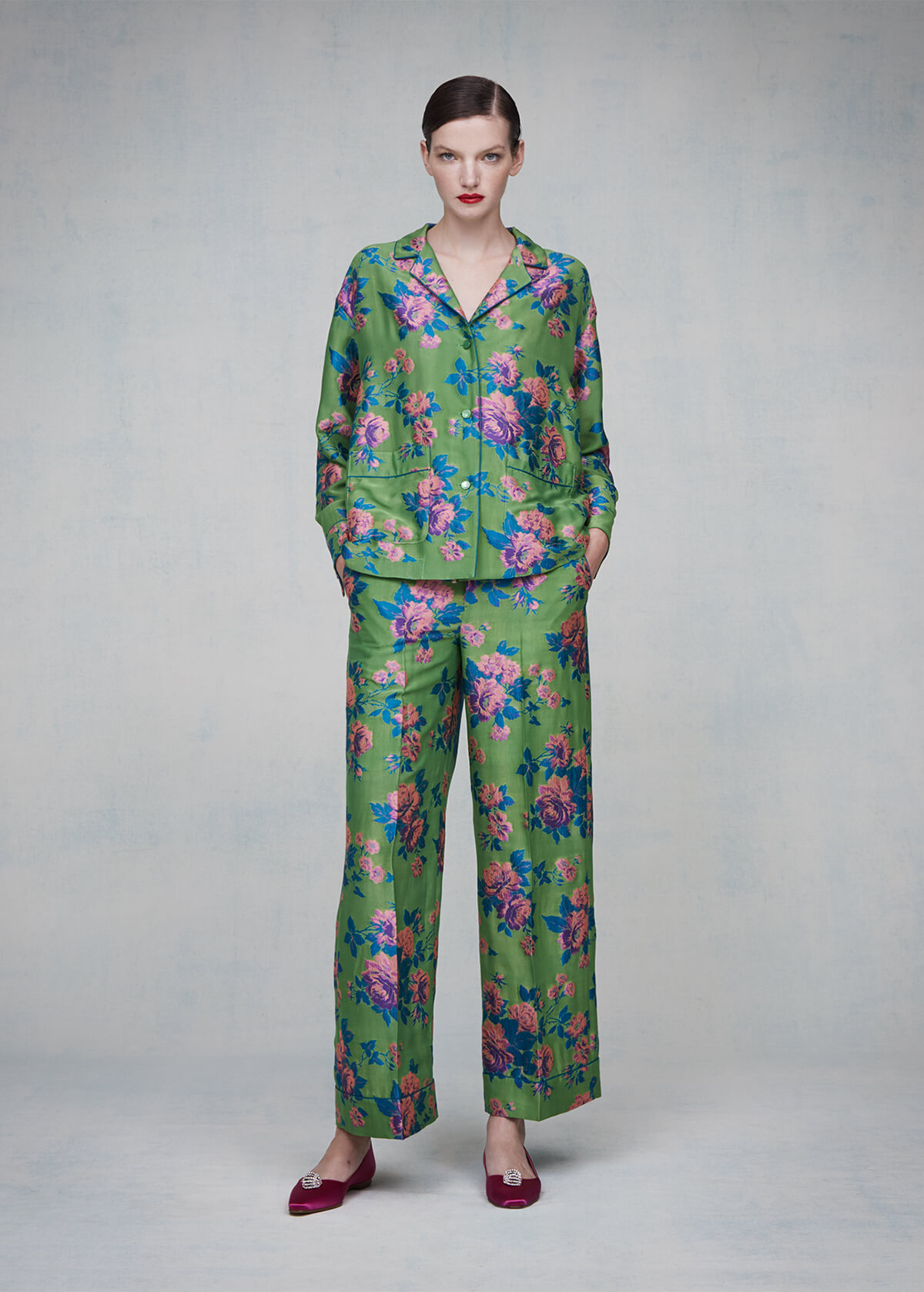 LOOK 12