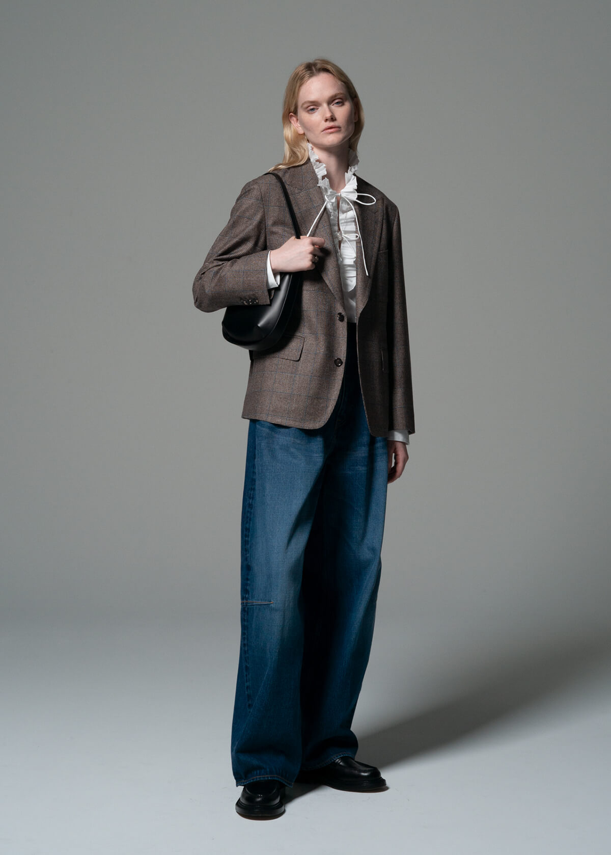 LOOK 3