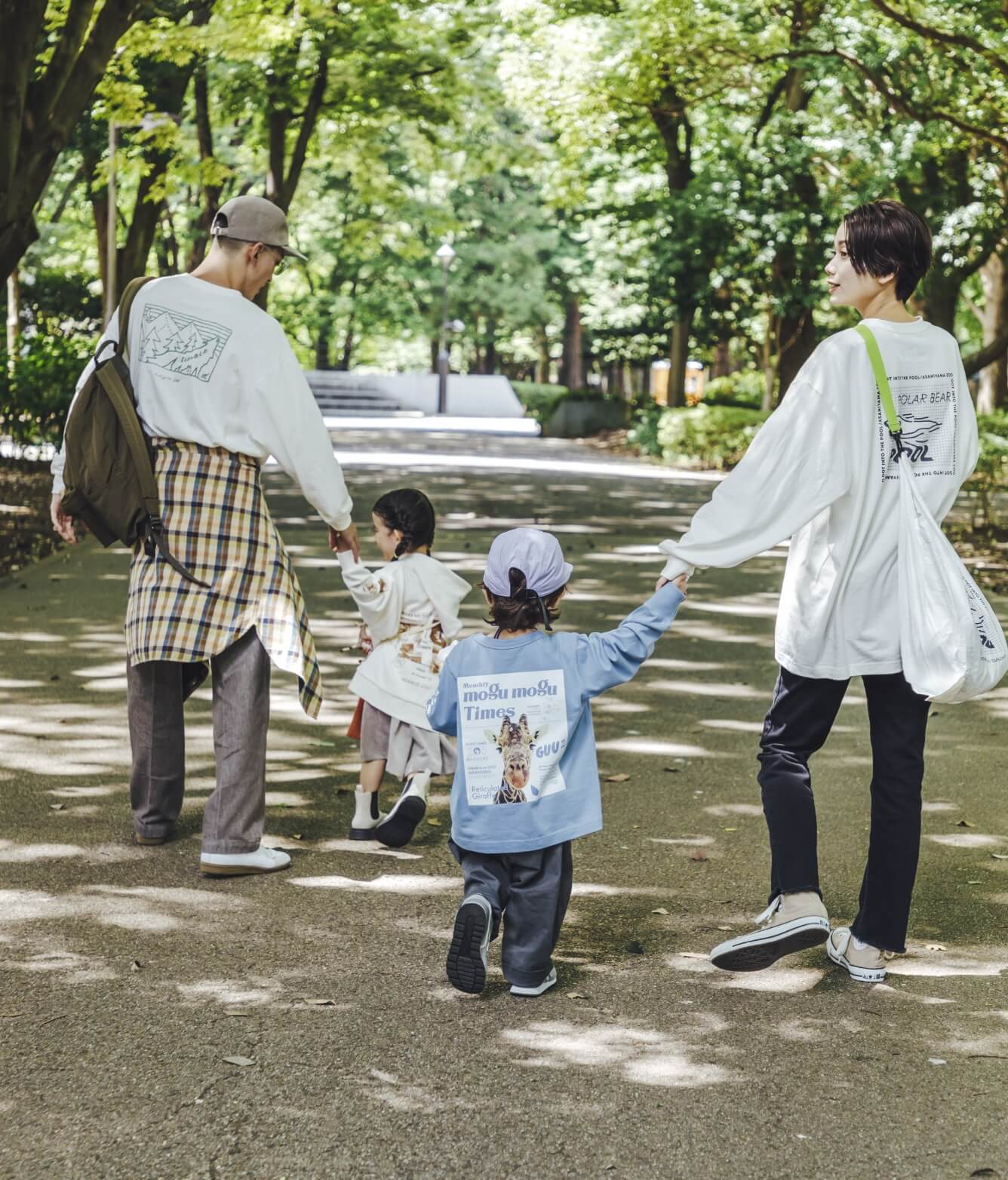 家族みんなで着て、見て、楽しめる。“旭山動物園応援商品 家族コーディネート