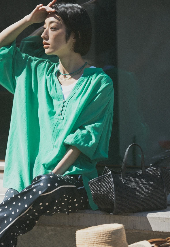 きれい色ブラウス