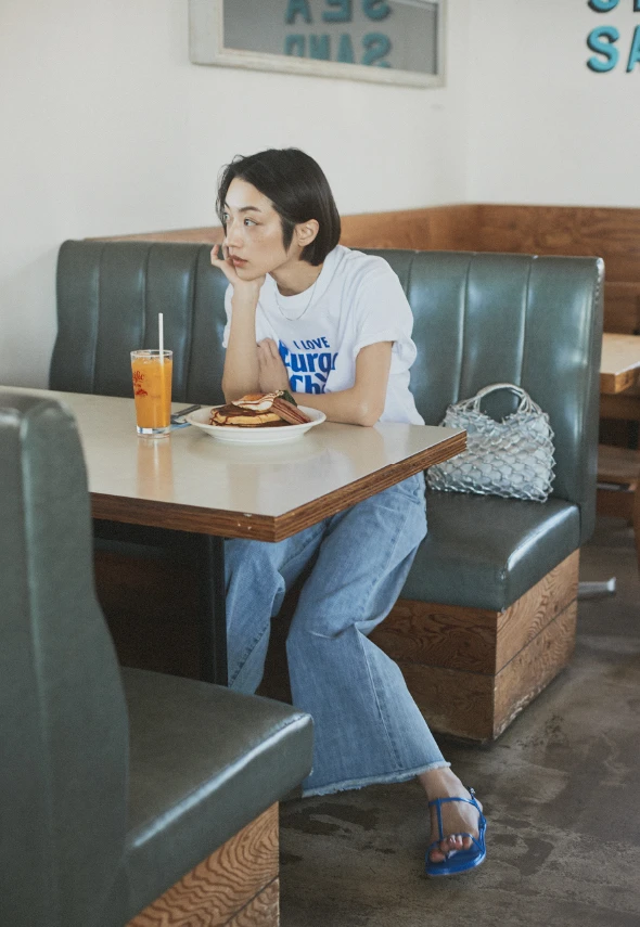 定番ロゴTシャツ