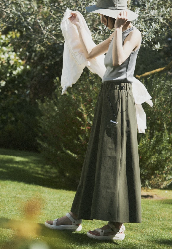 TEVA別注サンダル