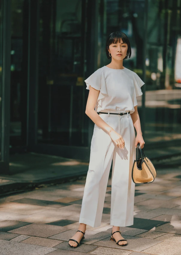 OFFICE CASUAL フレア袖ブラウス