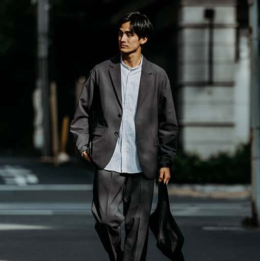 メンズ 秋コーデ】イマ買うならコレ！オン・オフ自在なキレイめ服を