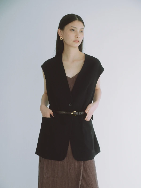 SEASONAL COLLECTION 2025 AUTUMN LOOK 01