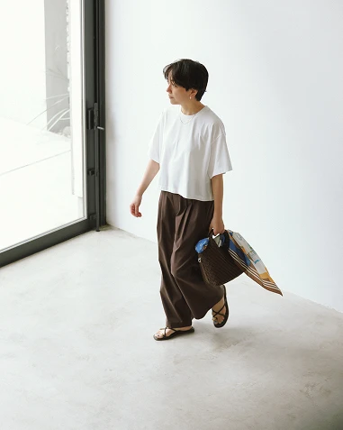 クロップドTシャツ OFF WHITE