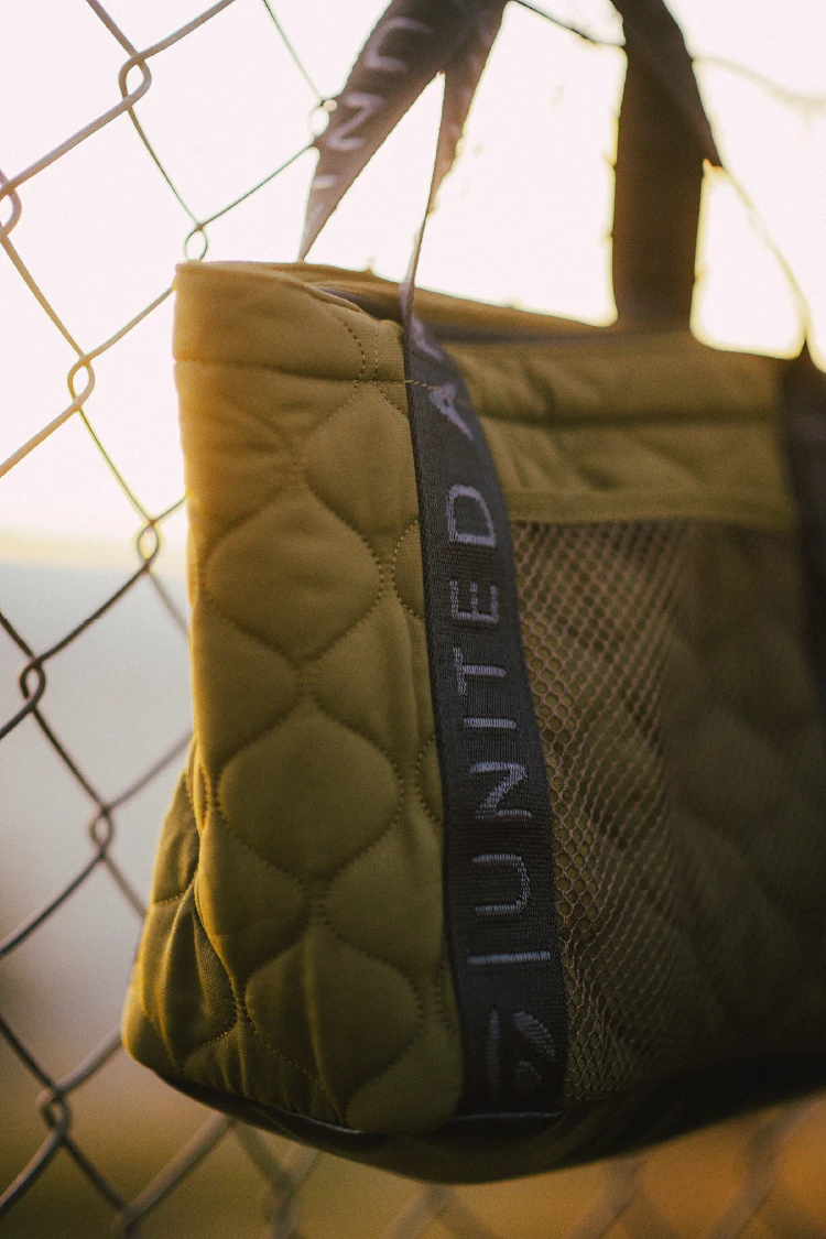 TaylorMade×UNITED ARROWS MOOD