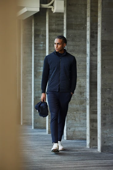 LOOK 01