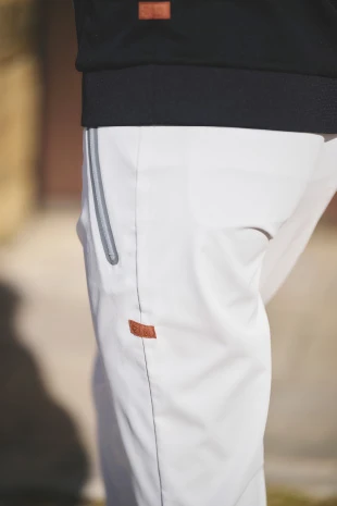 TaylorMade × UNITED ARROWS LOOK WOMEN 01