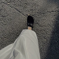 モデル Miyuki Emond