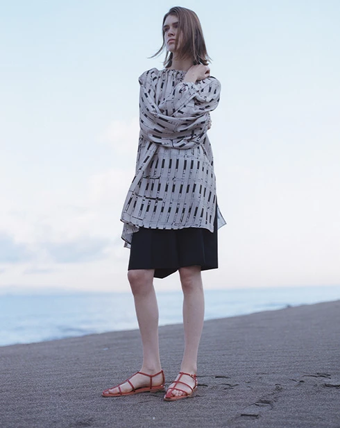 Odette e Odile MOVE ON TO THE NEXT STEP SUMMER STORY 2023 LOOK