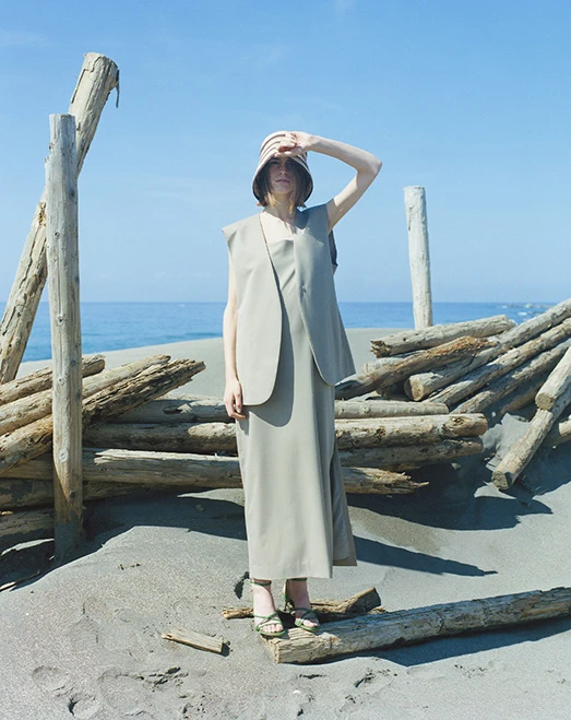 Odette e Odile MOVE ON TO THE NEXT STEP SUMMER STORY 2023 LOOK