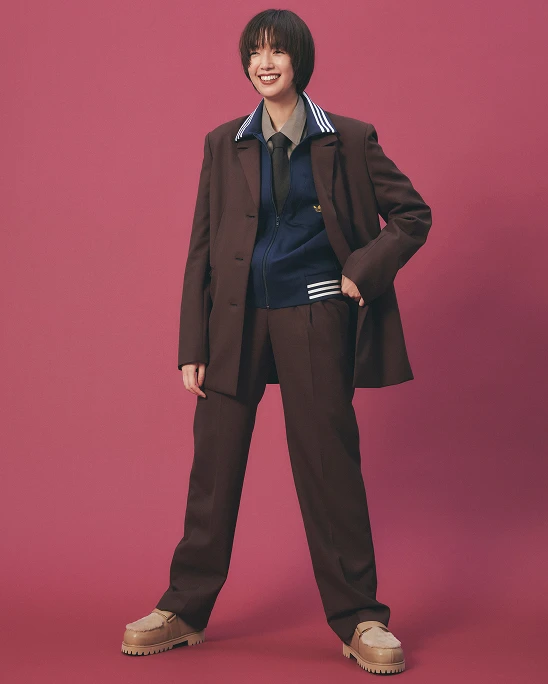 着こなしの主役にしたいファーが映えるボリュームサボ