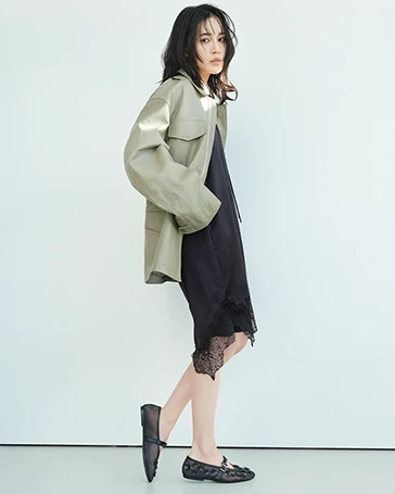 藤井夏恋 / FLOWER MARY JANE FLAT SHOES