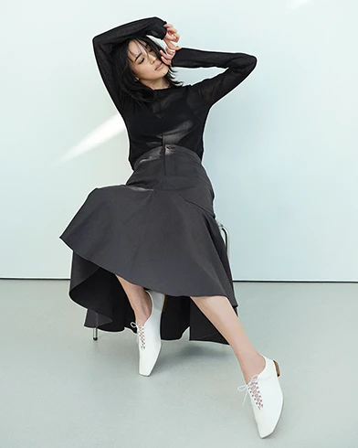 藤井夏恋 / FINE LACE UP FLAT SHOES