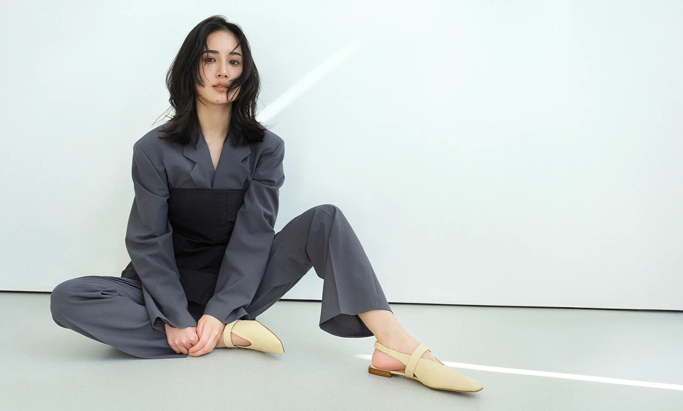 藤井夏恋が履く春のオデット エ オディール