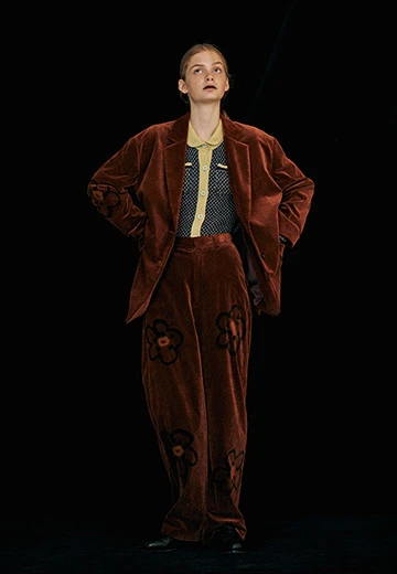 LOOK 5