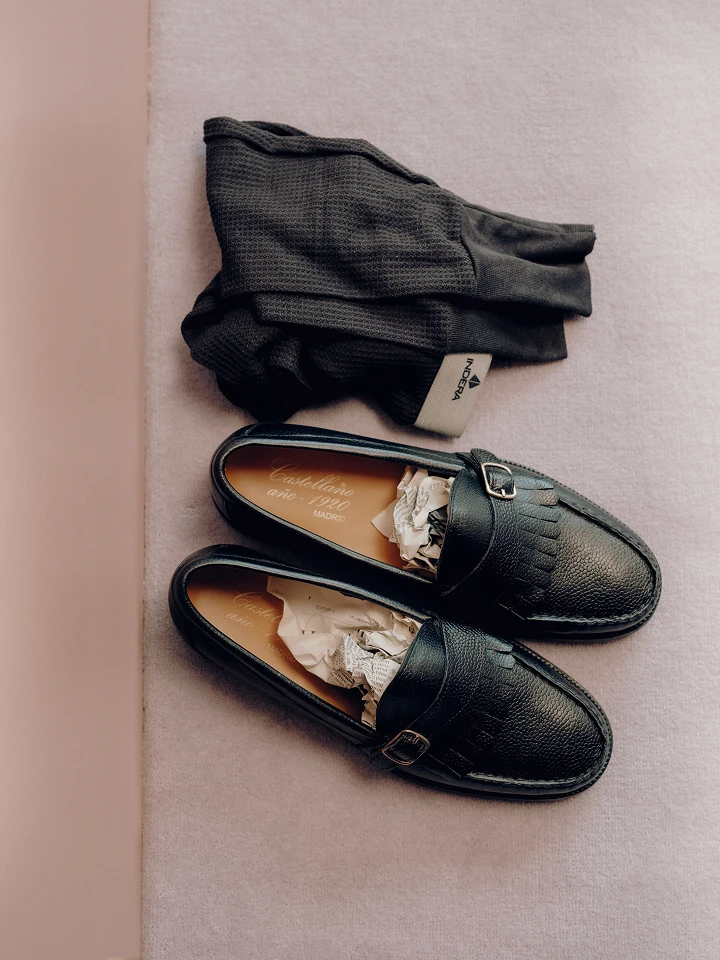 まじめに履くべからず。