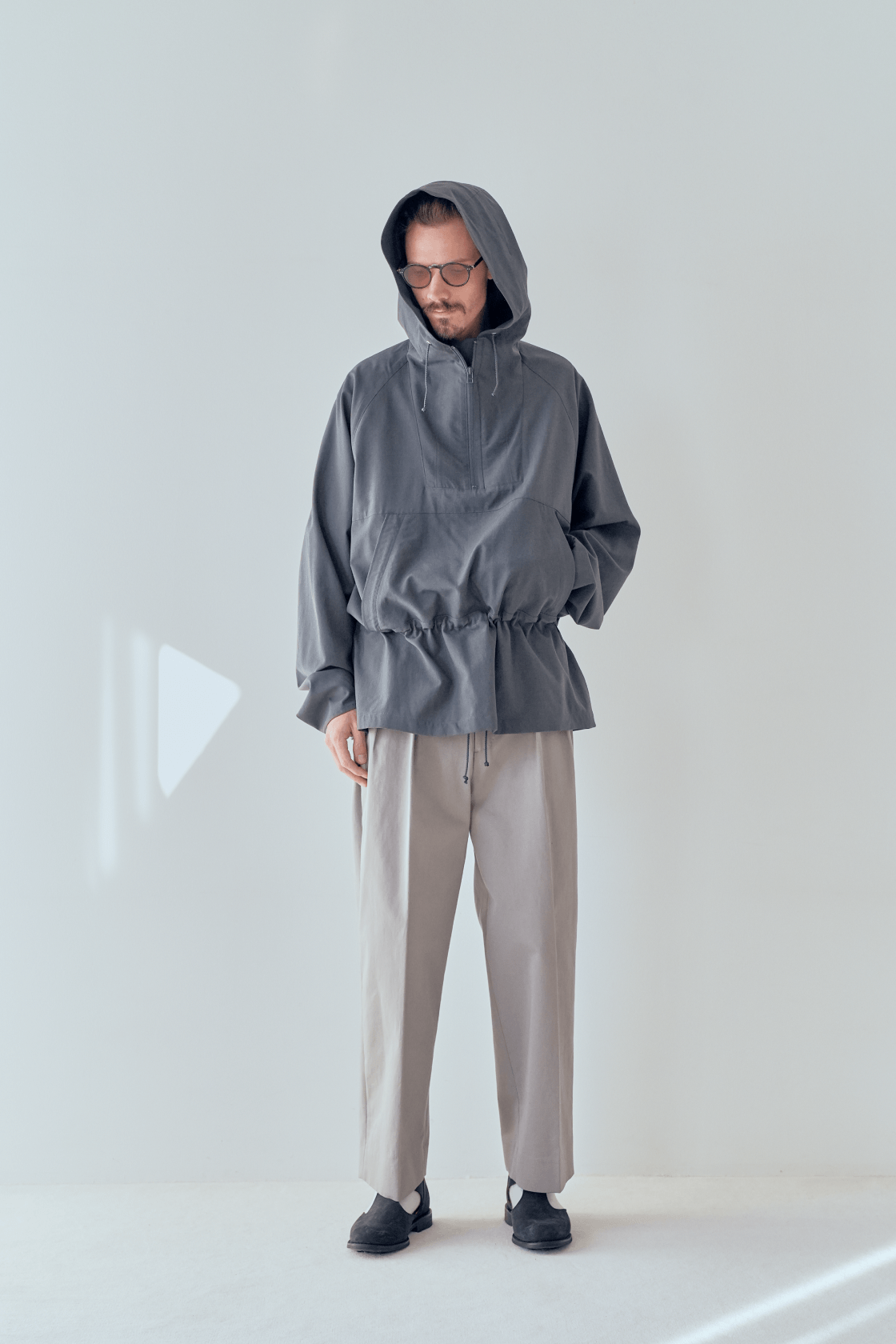 Look1