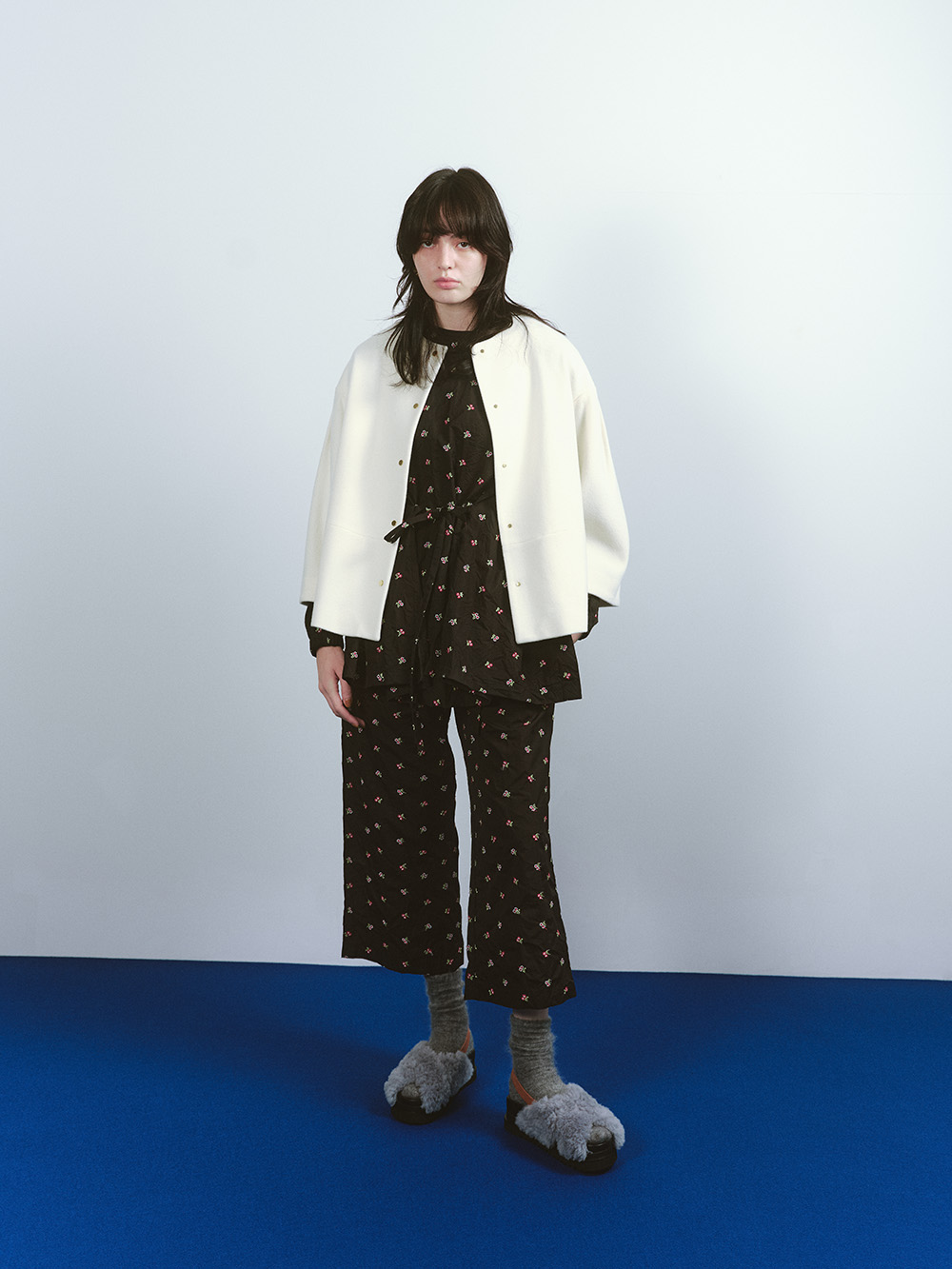 2 WAYS TO WEAR MY COAT オンオフ兼用アウター2WAY着回し 2 WAYS TO WEAR MY COAT オンオフ兼用アウター2WAY着回し