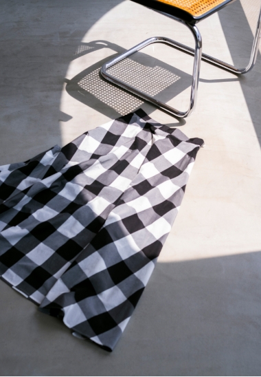 BLACK CHECK