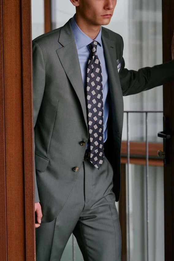 この春のムード SUITS & JACKETS